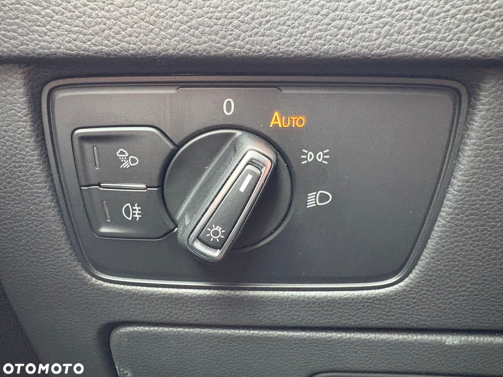 Volkswagen Arteon 2.0 TSI R-Line DSG - 28