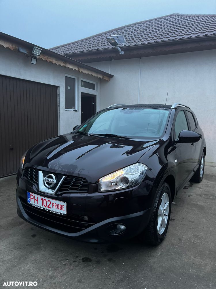 Nissan Qashqai 2.0 dCi DPF 4x4 Aut acenta - 11