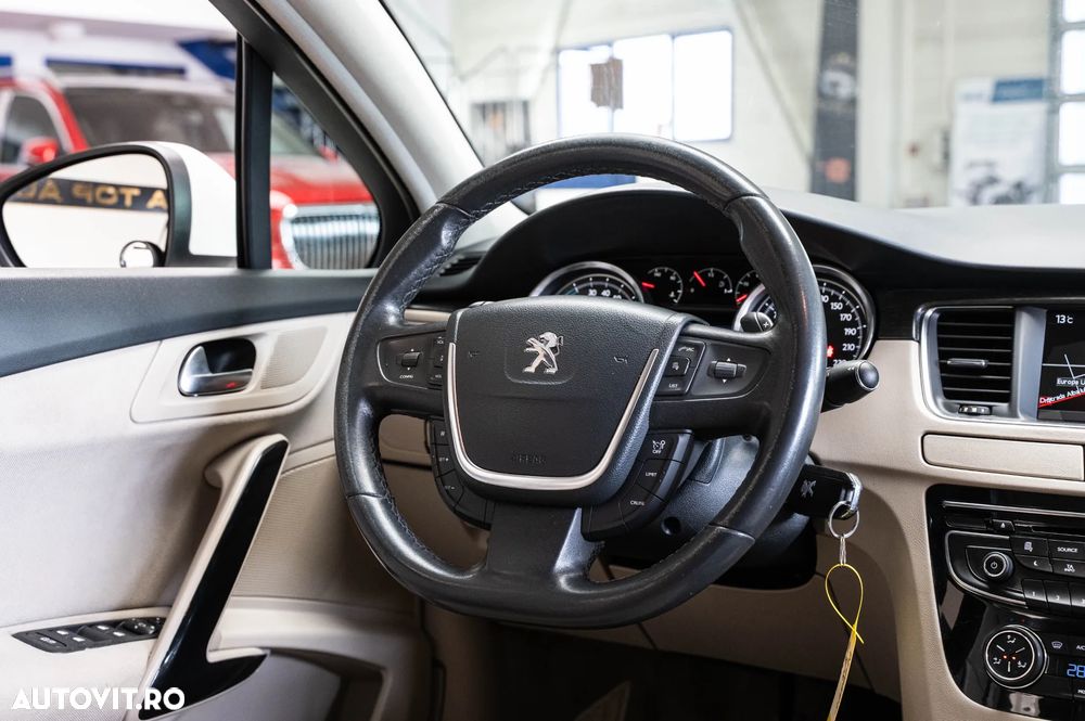 Peugeot 508 Hybrid4 Allure - 13