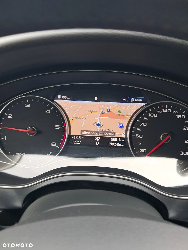 Audi A6 Avant 2.0 TDI ultra S tronic - 12