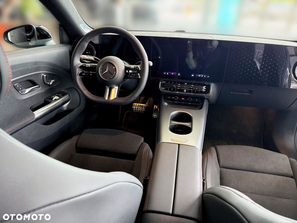 Mercedes-Benz CLA - 7