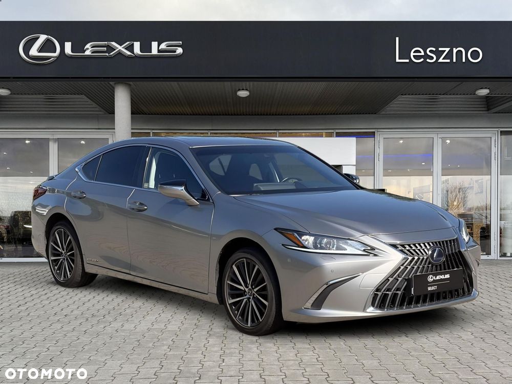 Lexus ES 300h Business Edition - 5