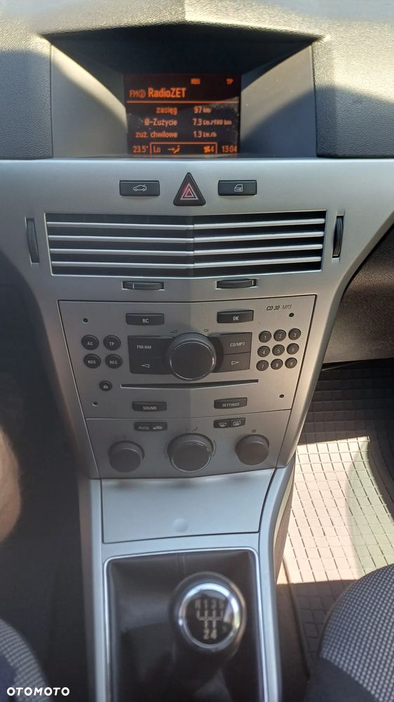 Opel Astra 1.6 Enjoy - 11