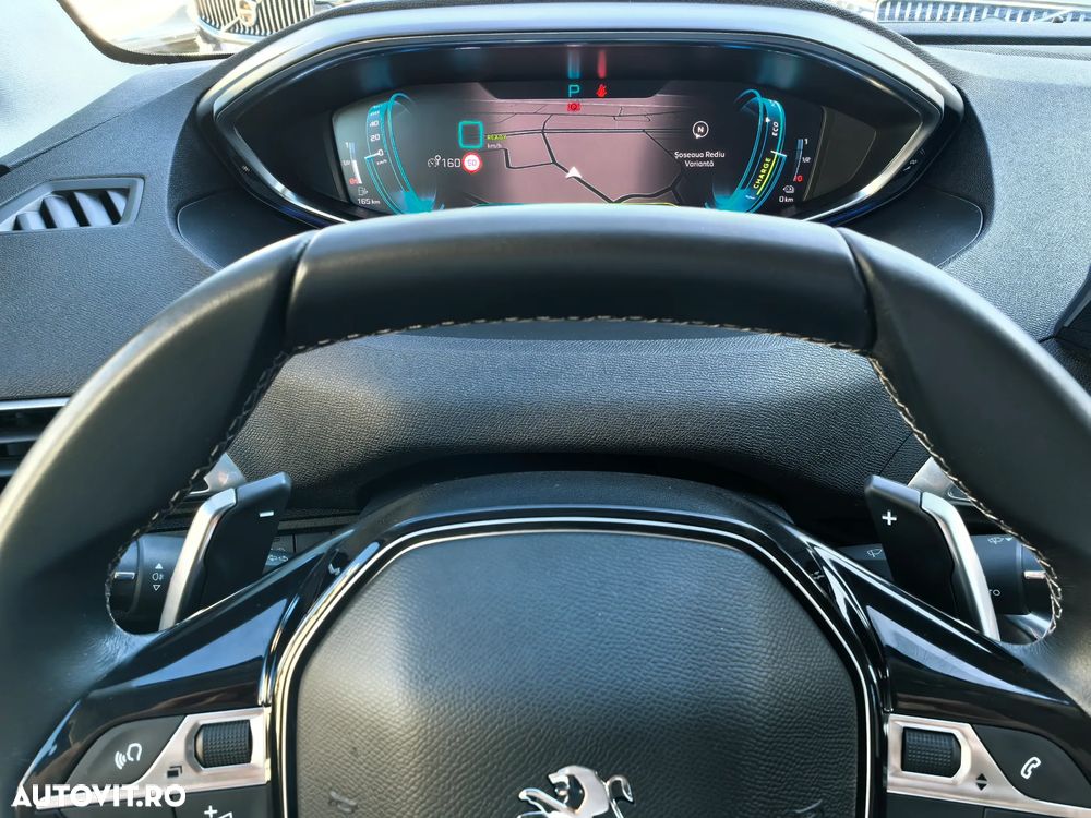 Peugeot 3008 Hybrid 225 e-EAT8 Allure Pack - 9