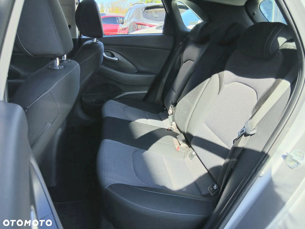 Hyundai i30 1.5 DPI Modern - 15