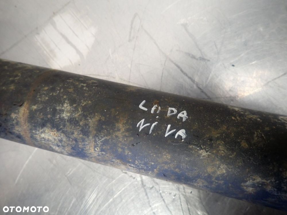 WAŁ NAPĘDOWY TYLNY LADA NIVA - 2
