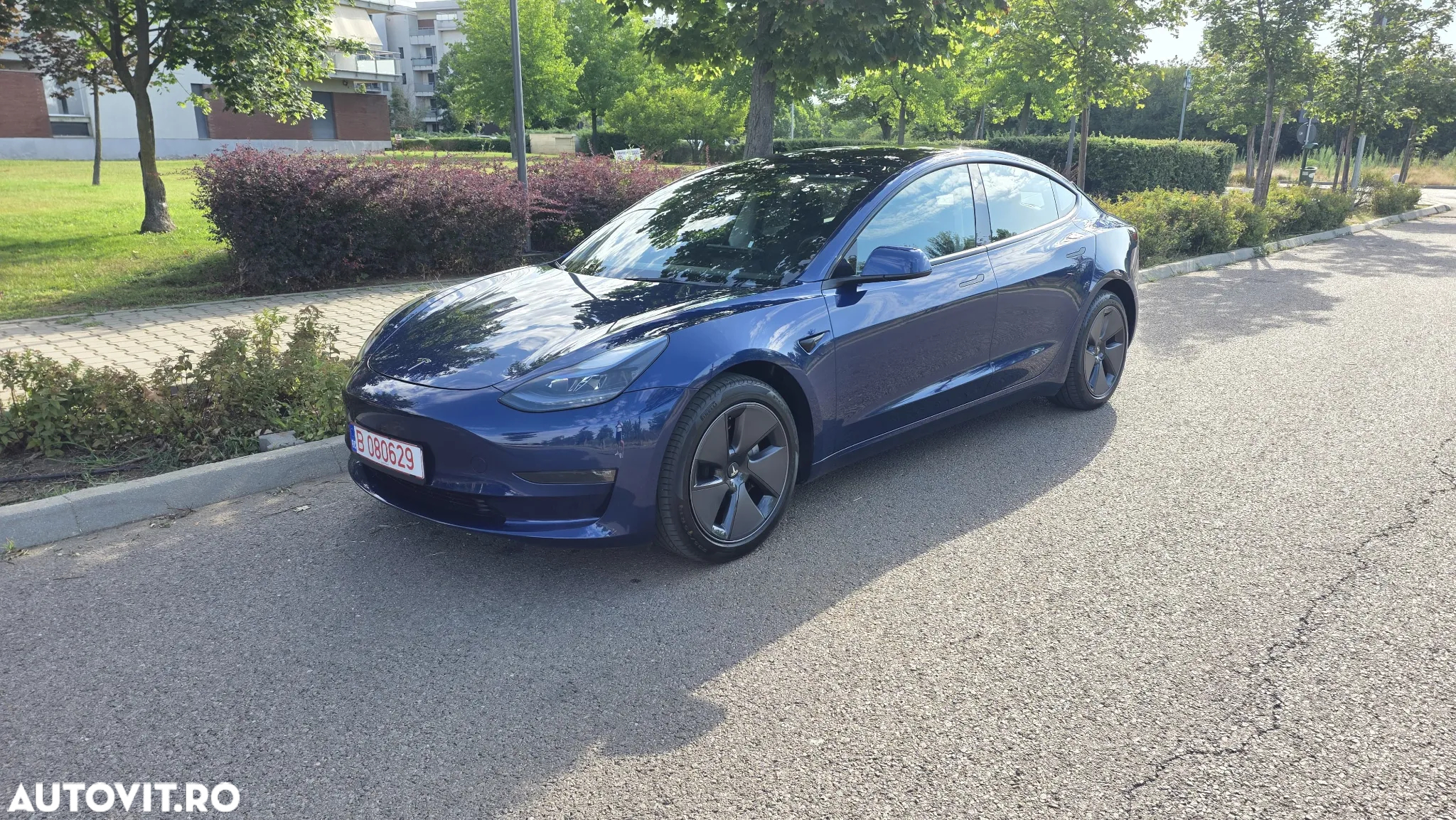 Tesla Model 3 AWD Long Range - 2