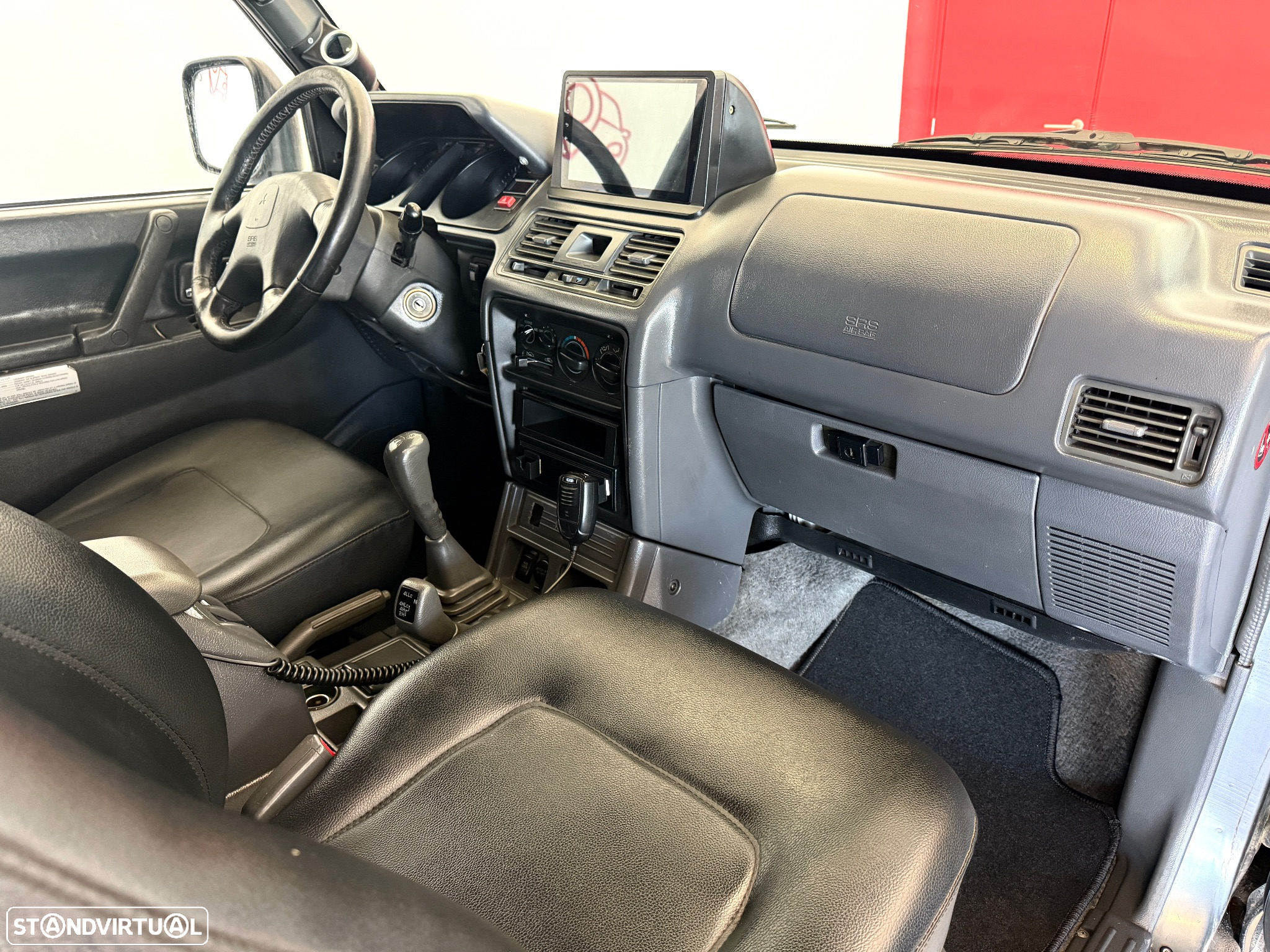 Mitsubishi Pajero 2.8 TD GLS - 11