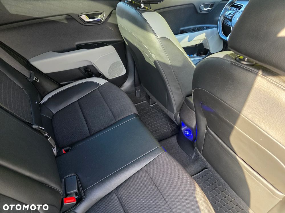 Kia Stonic 1.0 T-GDI L - 31