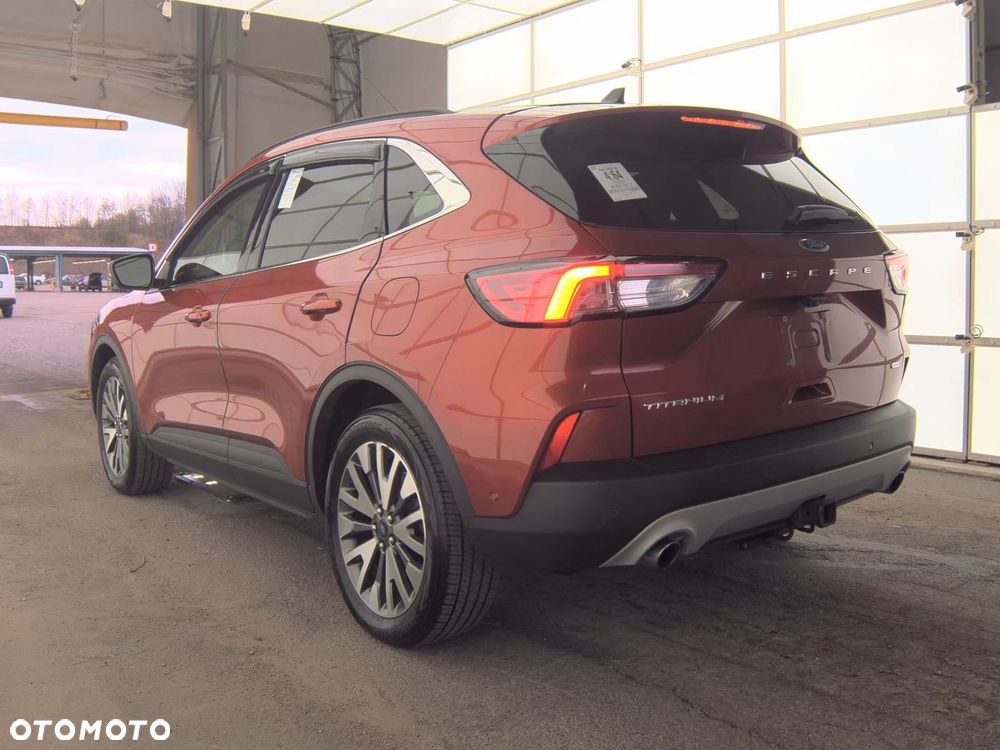 Ford Escape 2.0 EcoBoost AWD Titanium - 5