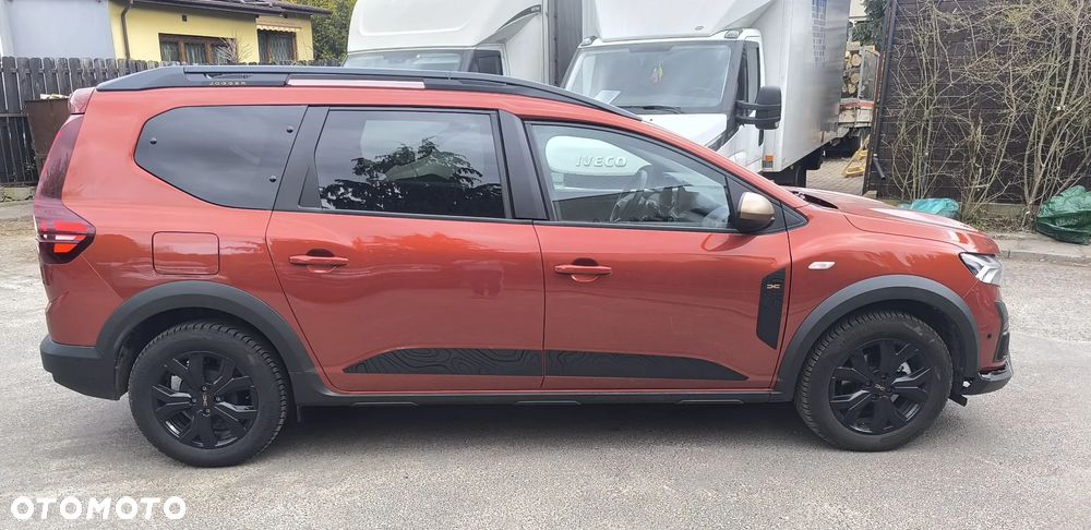 Dacia Jogger 1.6 Full Hybrid 140 Extreme+ MMT 7os - 8