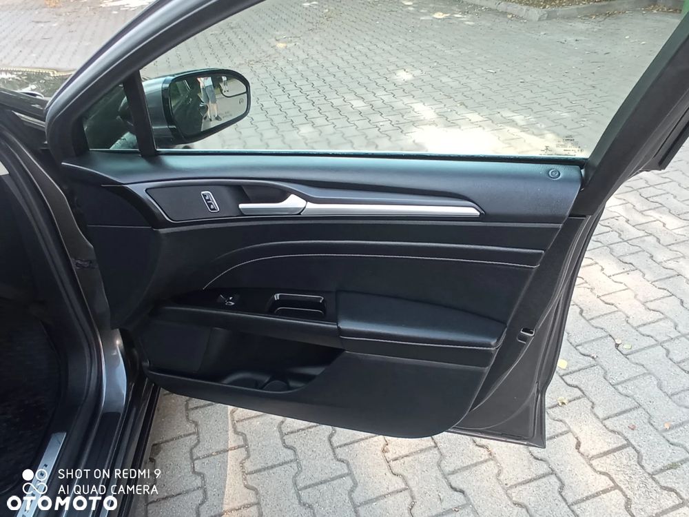 Ford Fusion 2.0 EcoBoost Titanium - 6