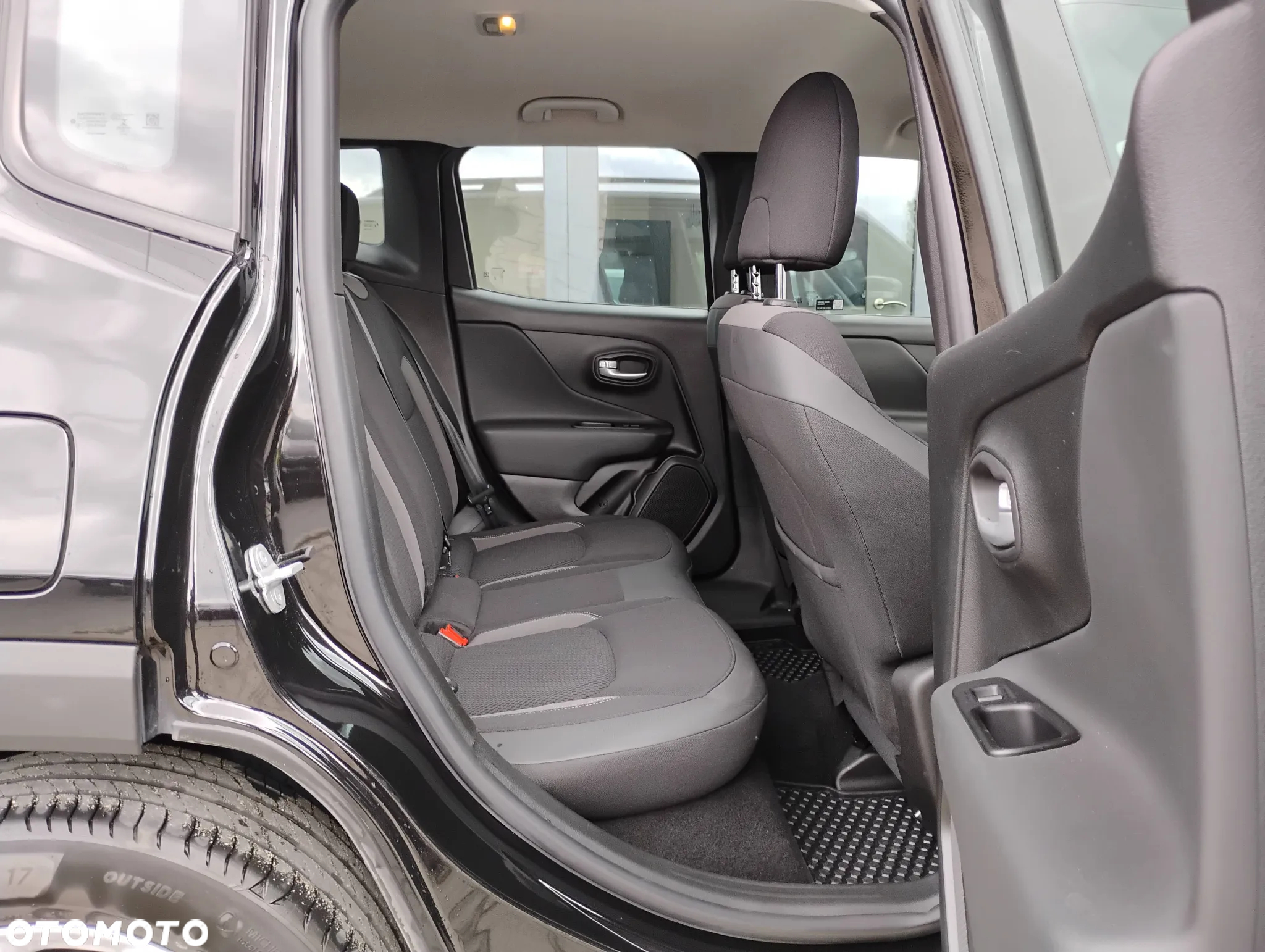 Jeep Renegade 1.5 T4 mHEV Limited FWD S&S DCT - 14