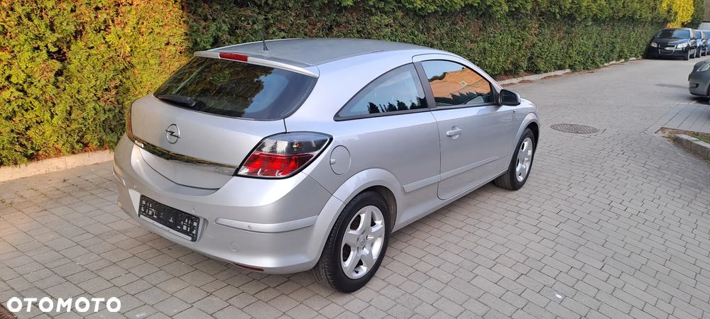Opel Astra 1.6 - 4