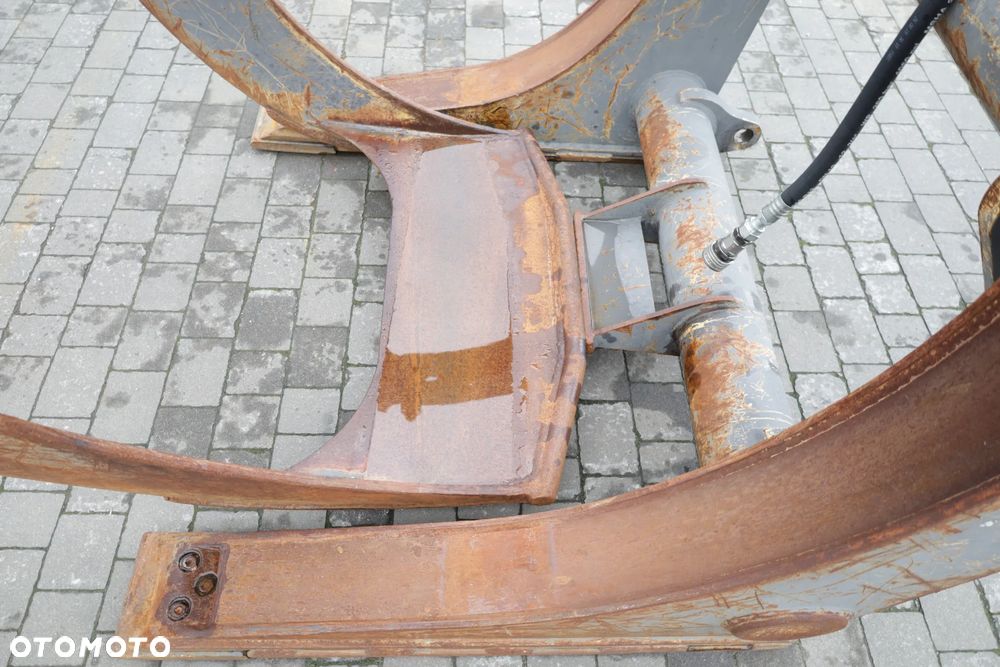 Chwytak do drewna do ładowarki Volvo L110 L120 2.4m3 80832 - 13