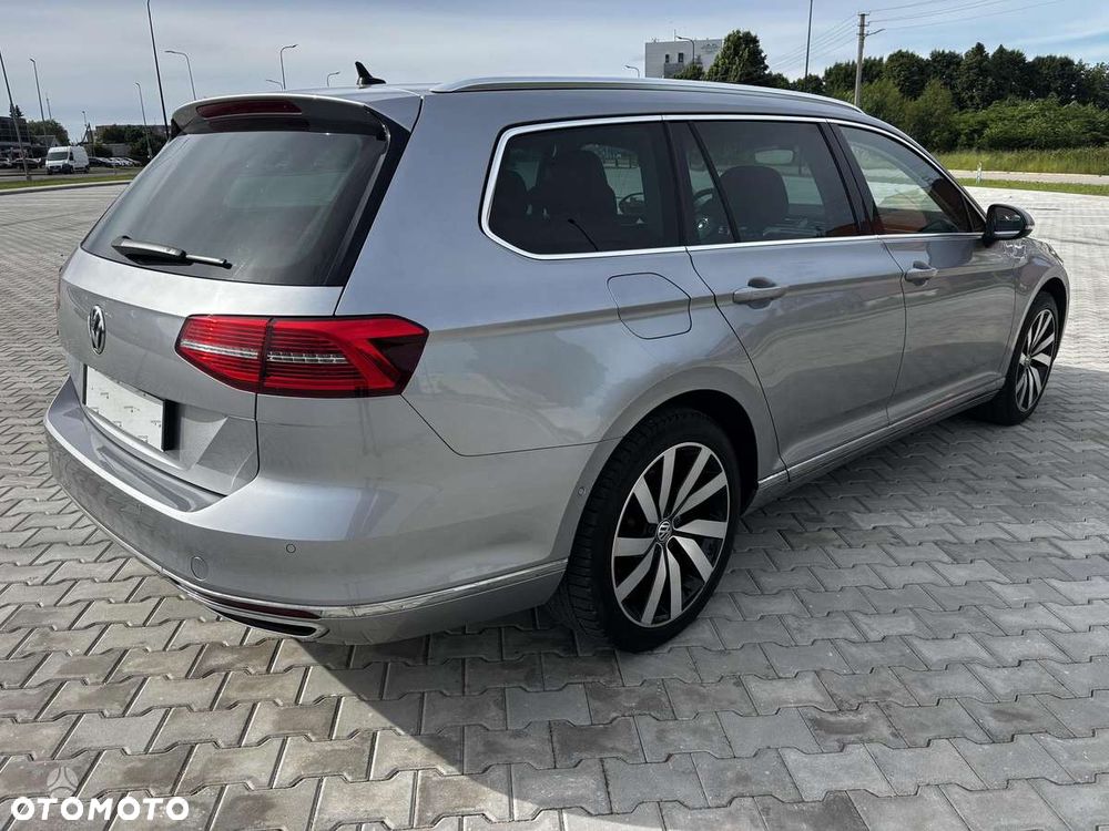 Volkswagen Passat 2.0 TDI Bi-Turbo BMT 4Mot Highline DSG - 8
