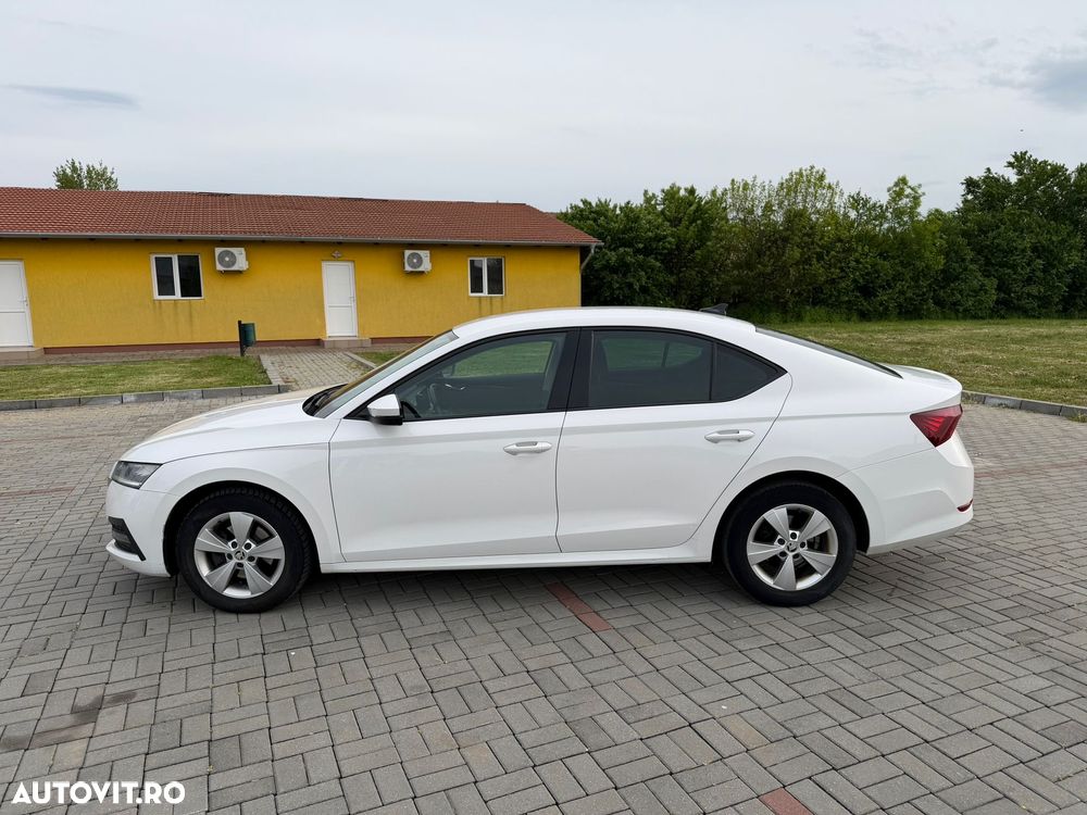 Skoda Octavia 2.0 TDI Edition - 9
