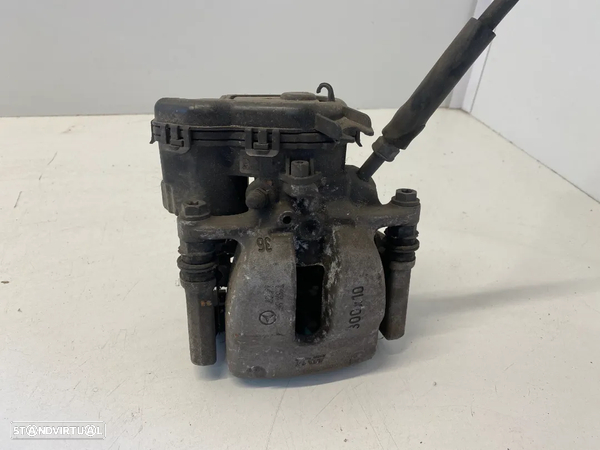 Pinça traseira esquerda Mercedes SLK W172 a1725460743