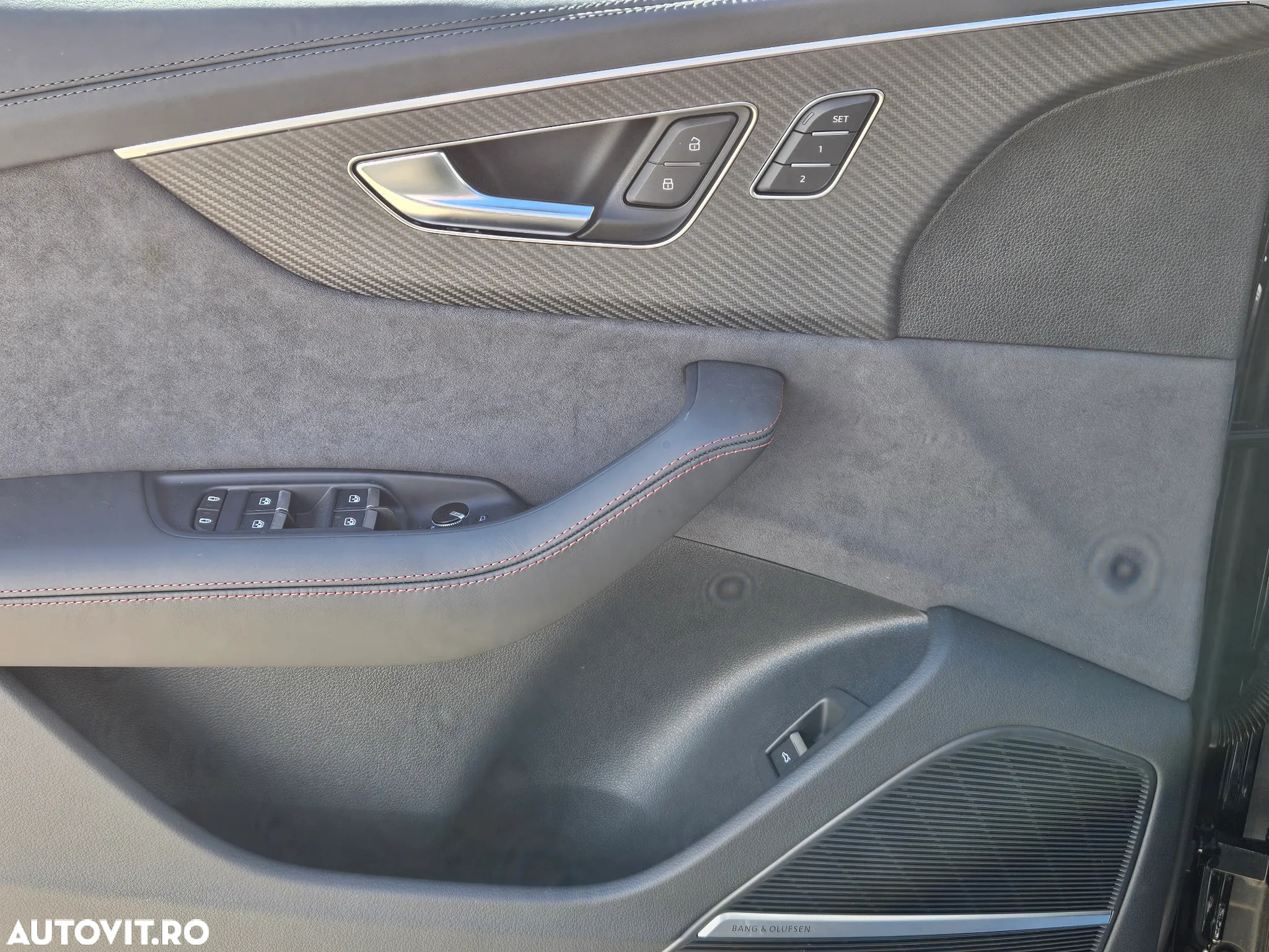 Audi Q8 55 TFSI quattro Tiptronic MHEV - 11