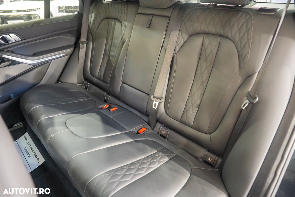 BMW X5 xDrive45e - 25