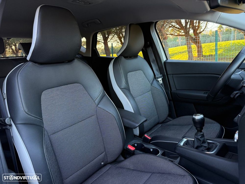 Renault Captur 1.5 dCi Exclusive - 34