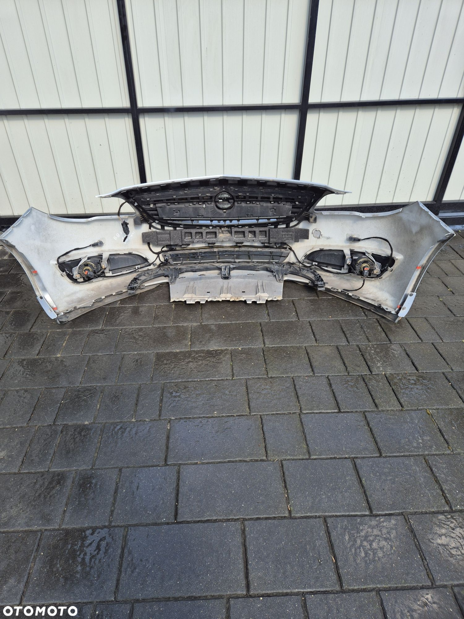 Zderzak przód przedni Opel Insignia A  lift opc 4xpdc kod Z189 - 5
