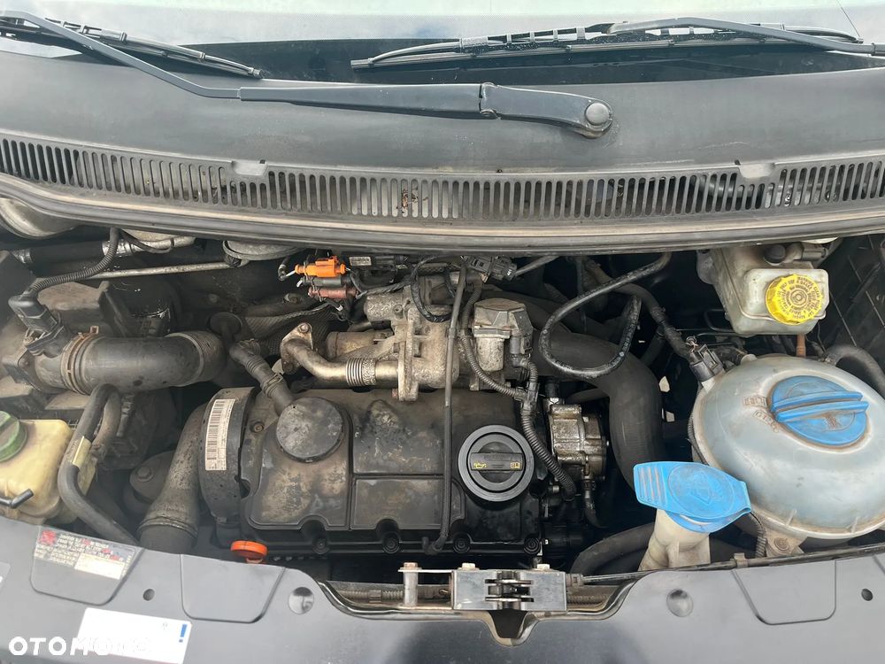Volkswagen Transporter T5 - 9