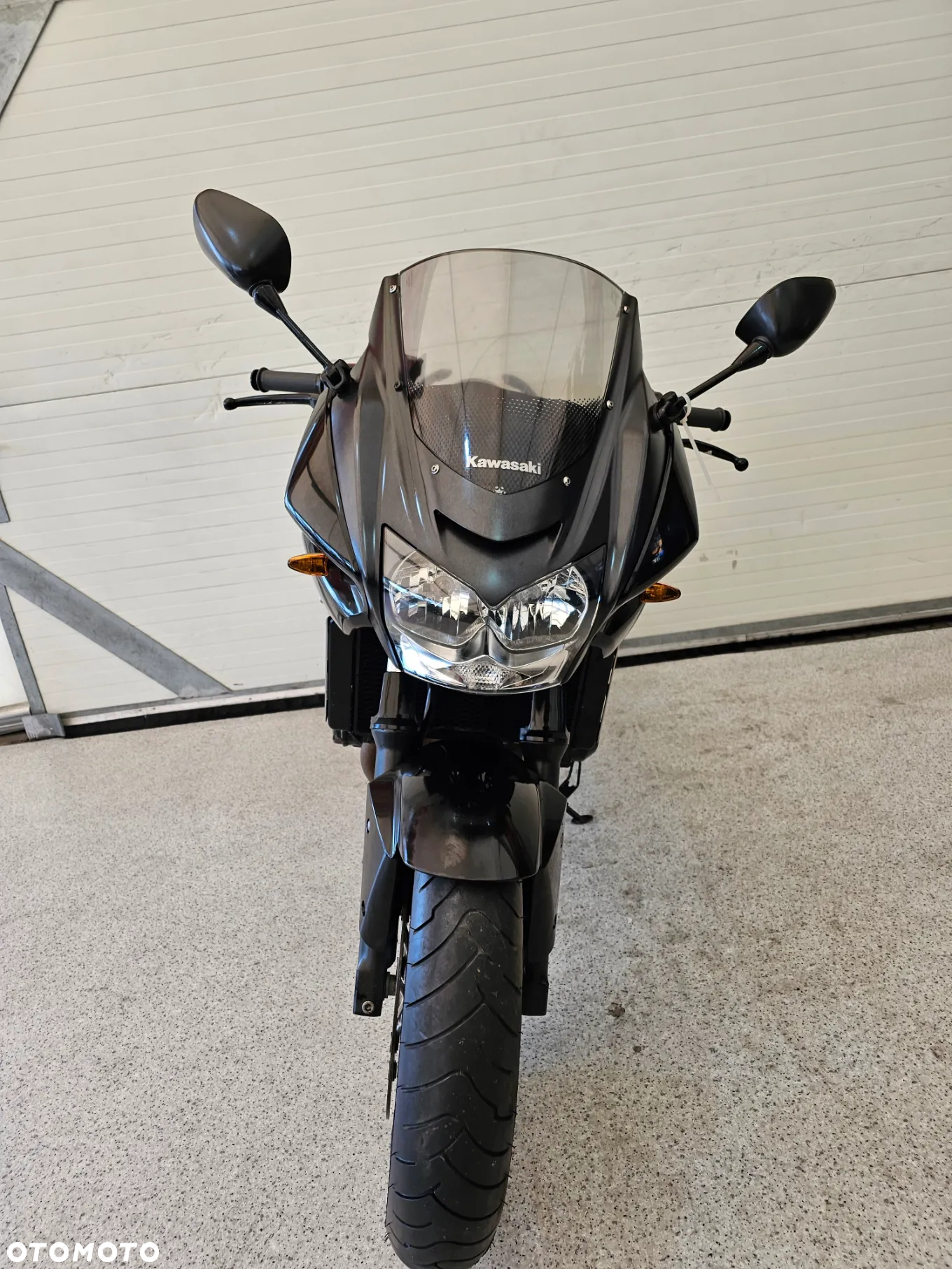 Kawasaki Z - 12
