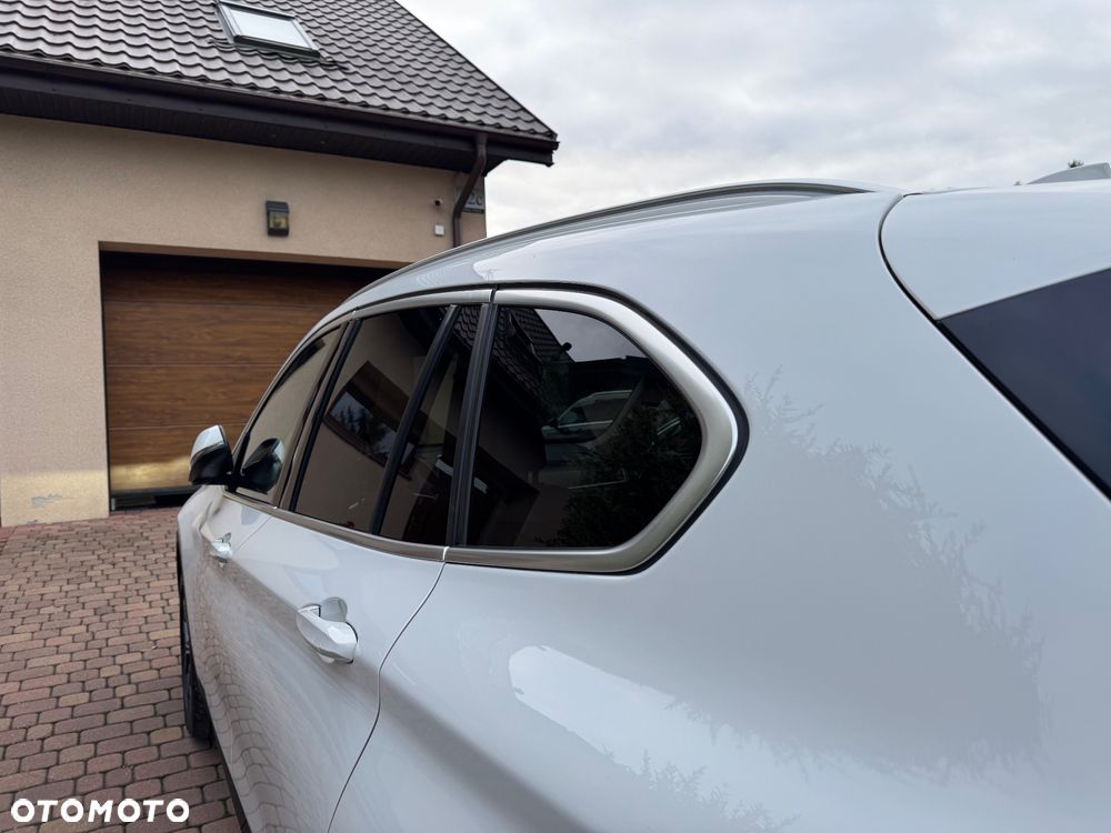 BMW X1 sDrive18d xLine sport - 31