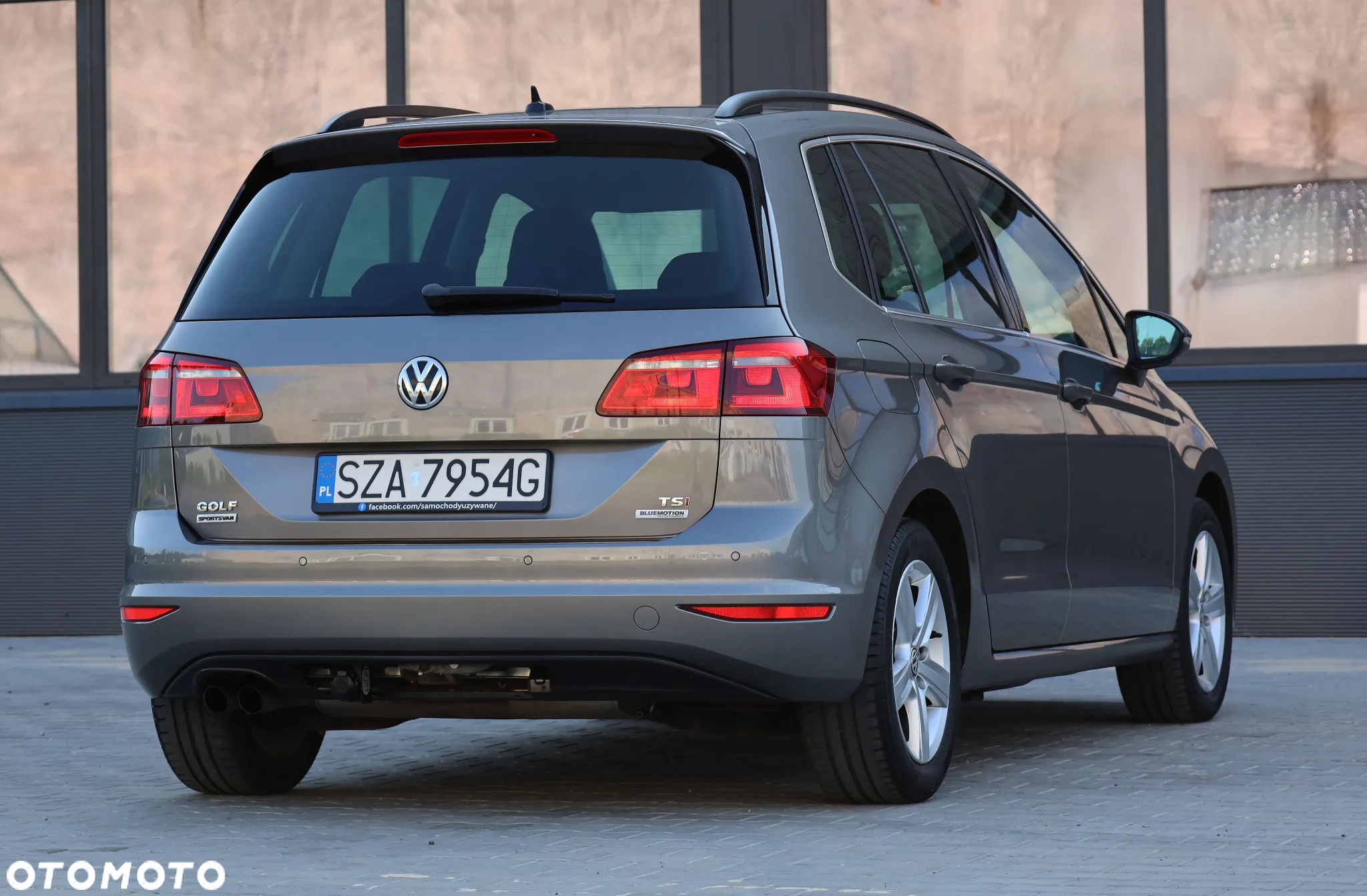 Volkswagen Golf Sportsvan 1.4 TSI (BlueMotion Technology) DSG Highline - 38