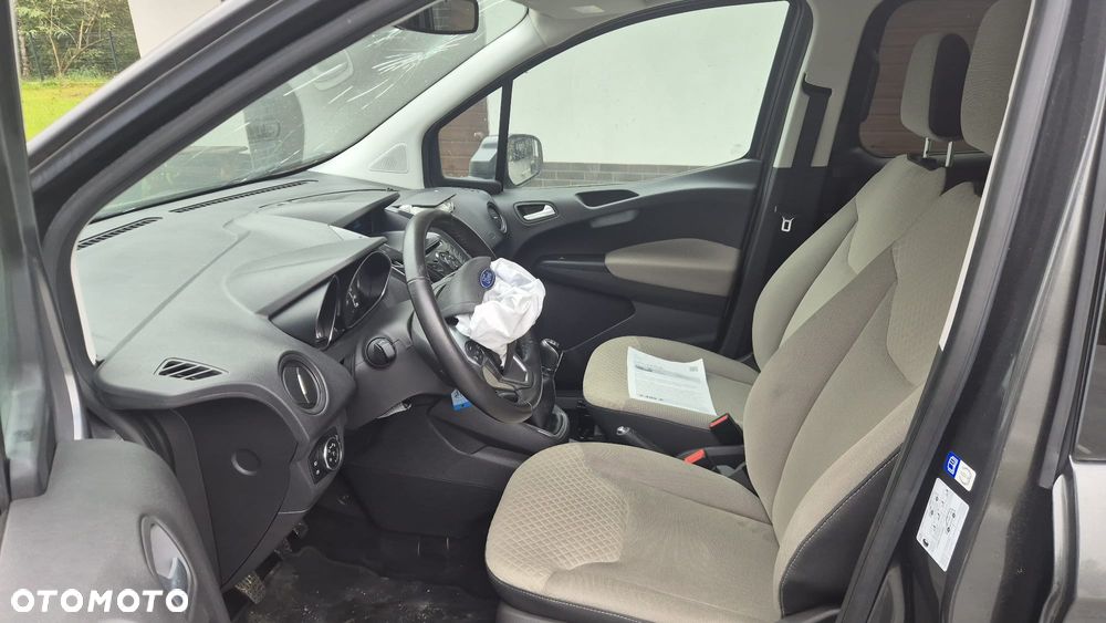 Ford Tourneo Courier 1.0 EcoBoost Ambiente - 13