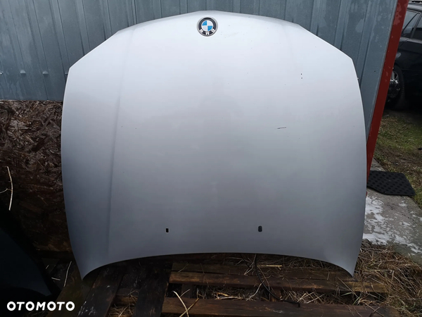 MASKA POKRYWA SILNIKA BMW 1 E87 E81 E82 354 TITANSILBER METALIC