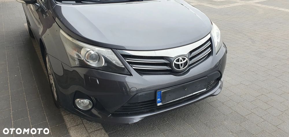 Toyota Avensis - 7
