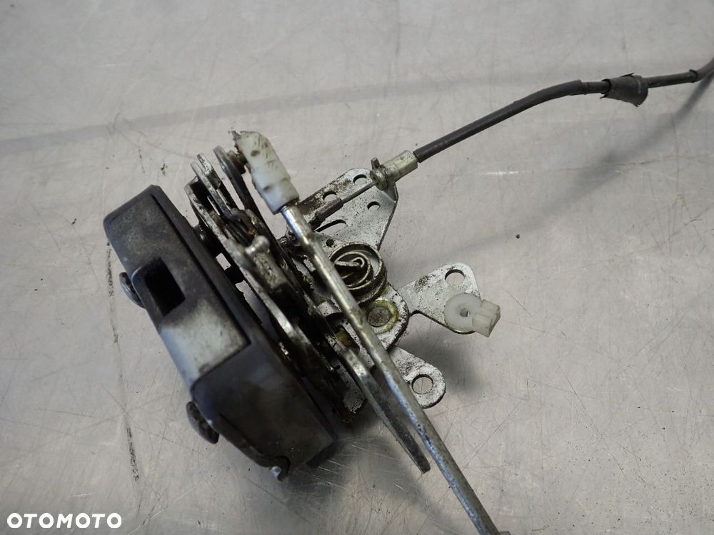 ZAMEK LEWY PRZÓD DRZWI SKODA FAVORIT - 1