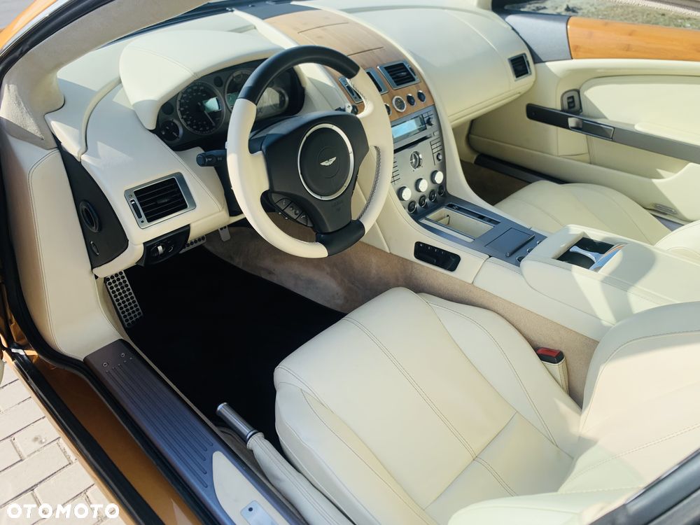 Aston Martin DB9 Touchtronic Sport - 3