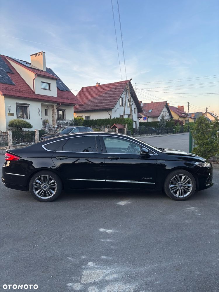 Ford Mondeo 2.0 Hybrid Vignale - 4