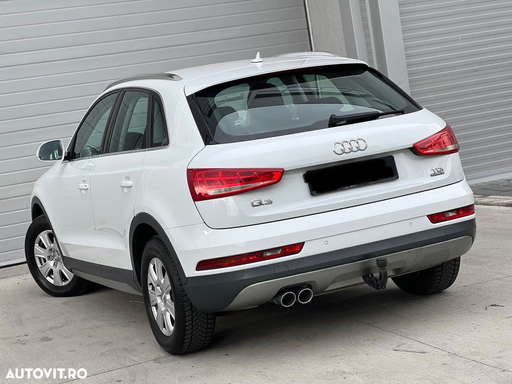 Audi Q3 2.0 TDI Quattro S tronic - 3
