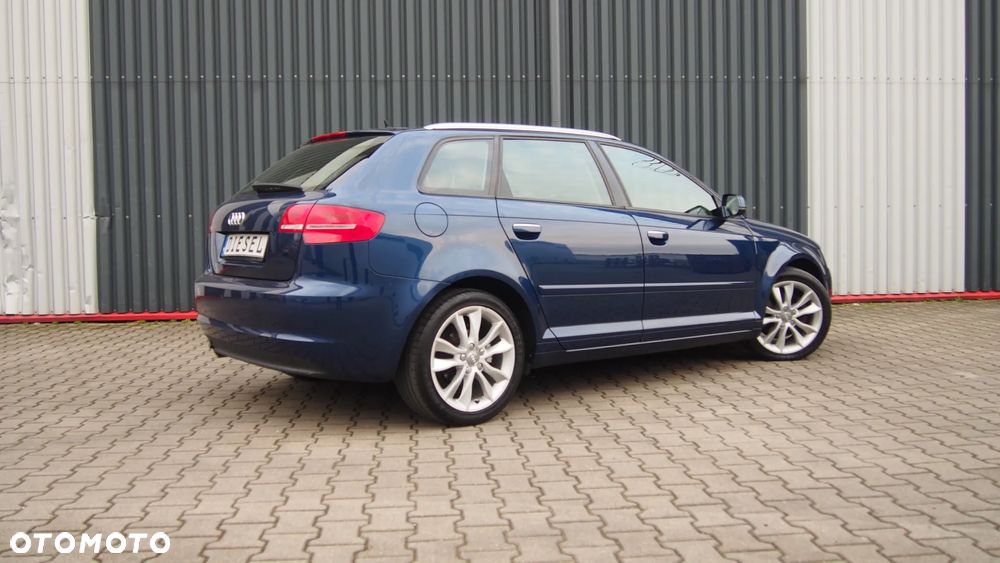 Audi A3 Sportback 2.0 TDI DPF Ambition - 9