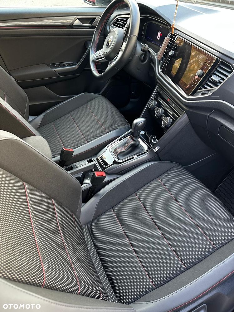 Volkswagen T-Roc - 7