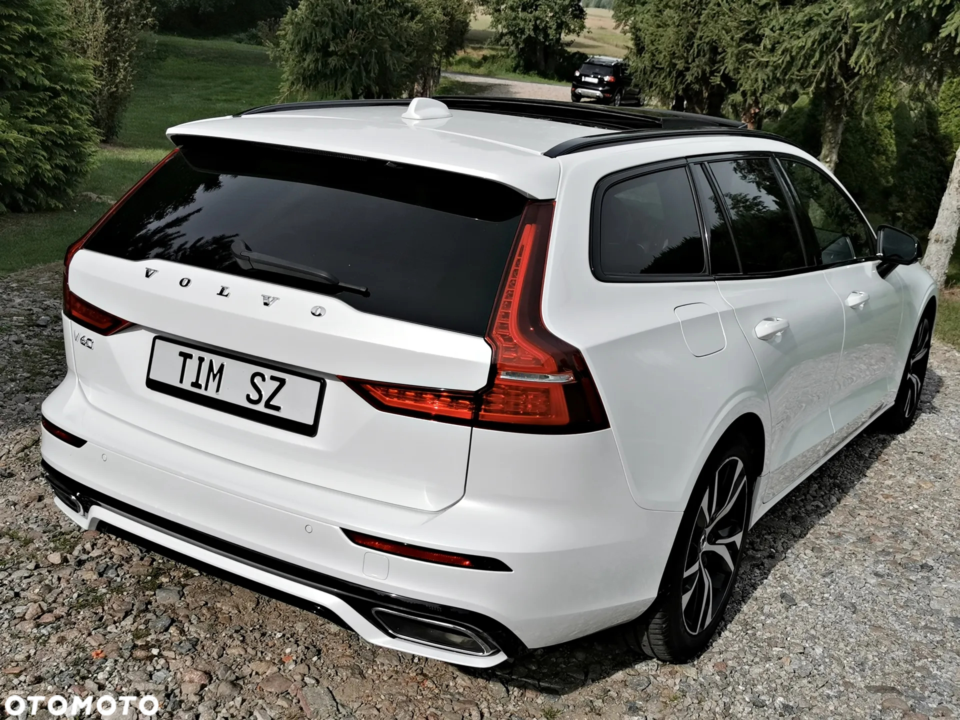 Volvo V60 D3 Geartronic R-Design - 3
