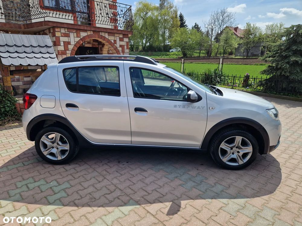 Dacia Sandero Stepway 0.9 TCe Laureate S&S - 38