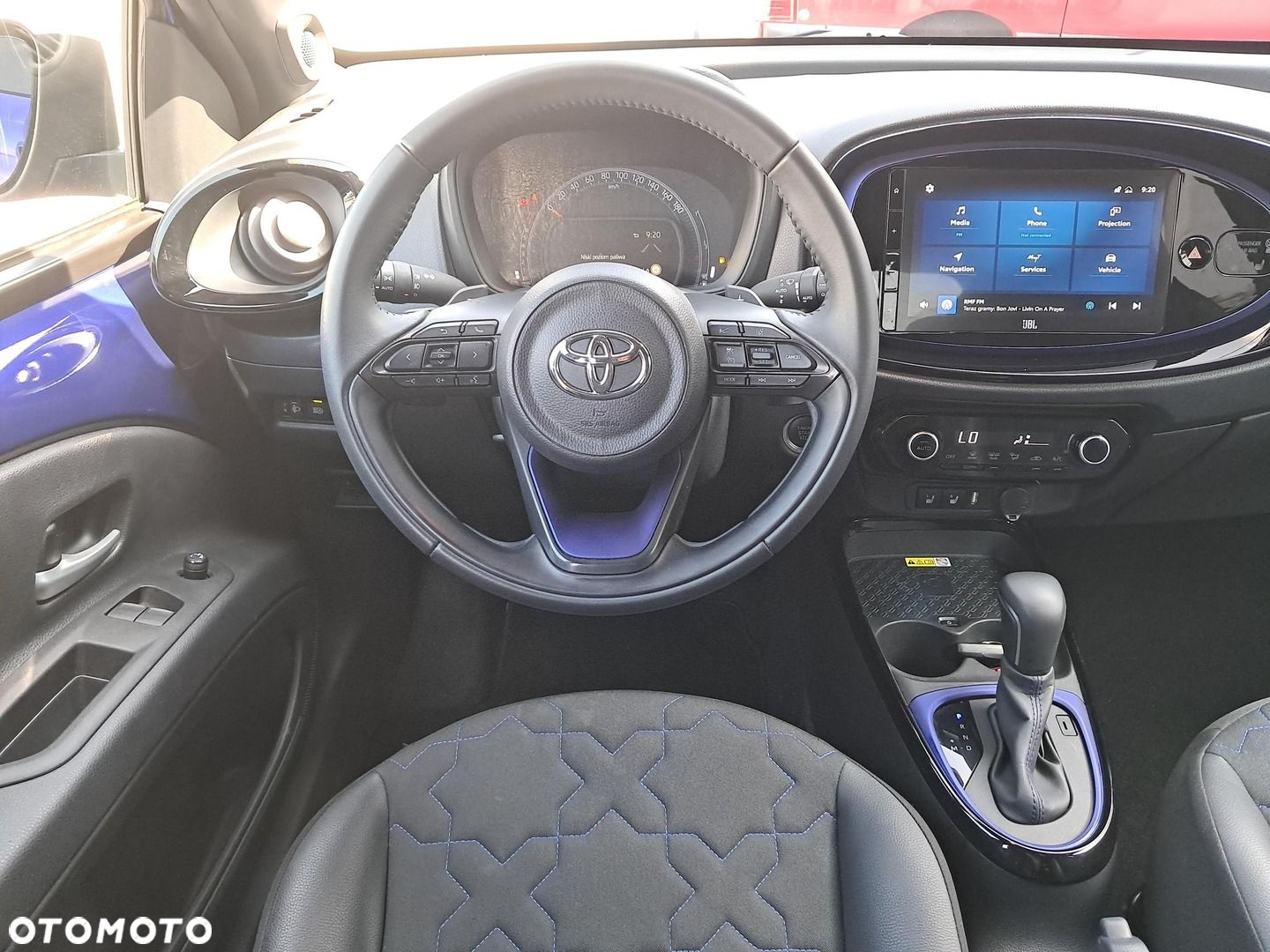Toyota Aygo X - 15