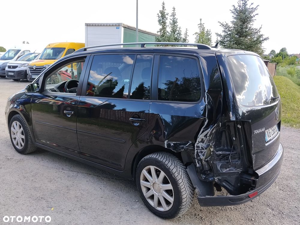 Volkswagen Touran 1.9 TDI DPF Blue Motion Trendline - 5