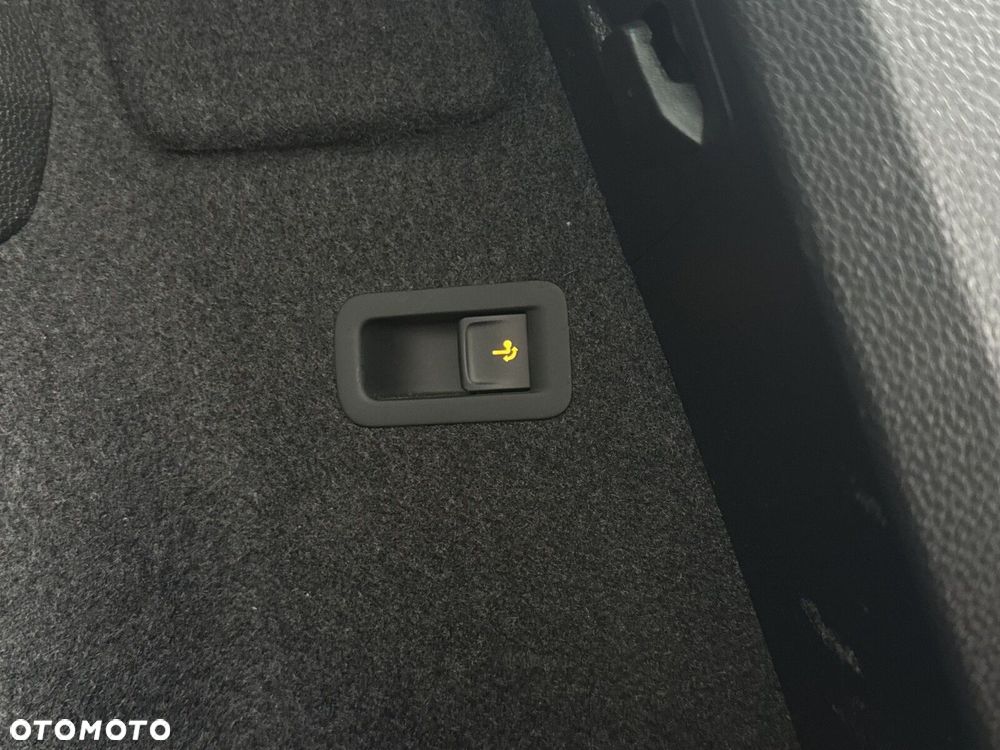 Skoda Karoq 1.5 TSI ACT Sportline DSG - 34