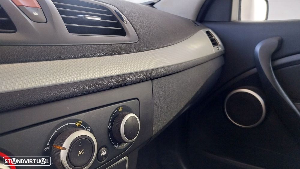 Renault Mégane Coupe 1.5 dCi Dynamique - 11
