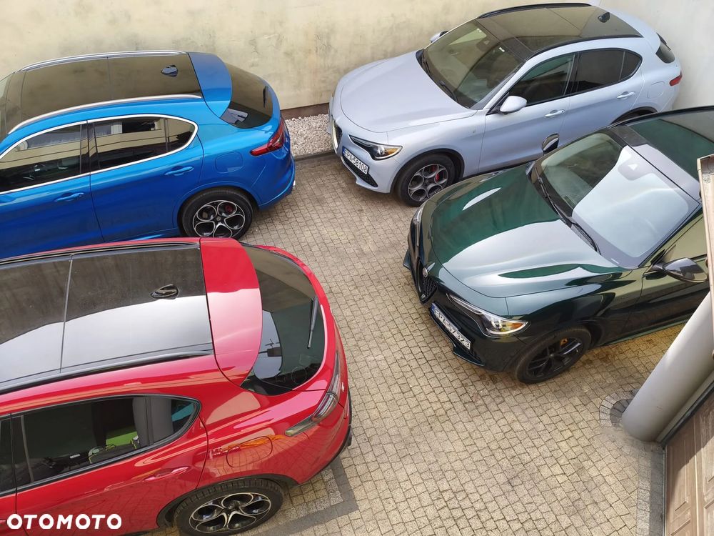 Alfa Romeo Stelvio 2.0 Turbo 16V AT8-Q4 Veloce Ti - 40