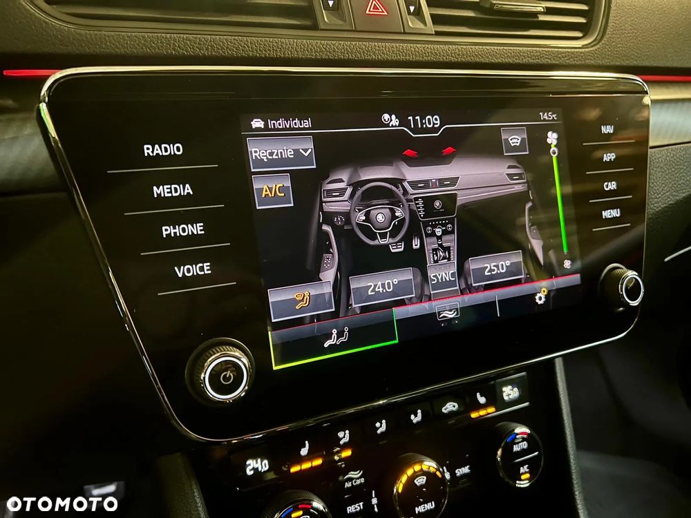 Skoda Superb 2.0 TDI SCR 4x4 Sportline DSG - 38