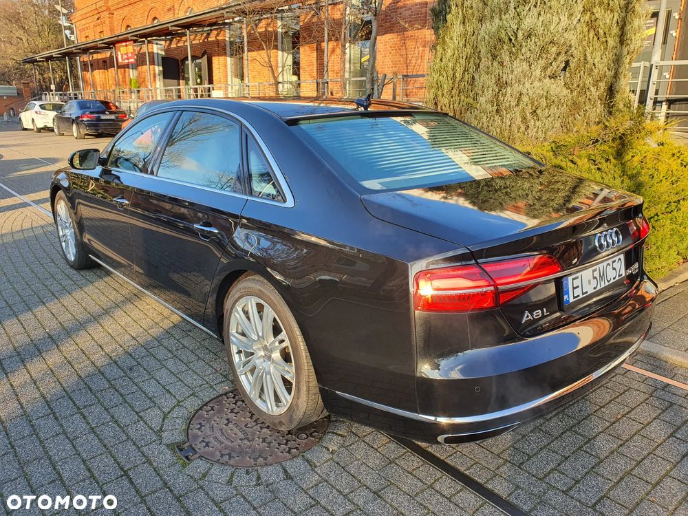 Audi A8 4.0 TFSI L Quattro - 5