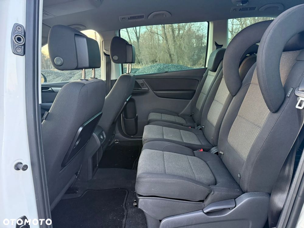 Volkswagen Sharan 2.0 TDI Comfortline DSG - 18