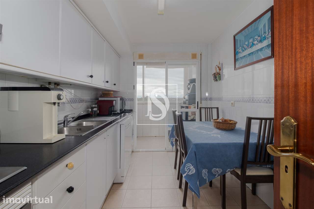 Apartamento T3 Venda em Santo António da Charneca,Barreiro - Grande imagem: 4/16